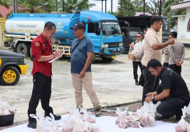 Sambut Ramadhan 1447 H, Polres Nagan Raya Bagikan 56 Paket Daging Meugang untuk Wartawan