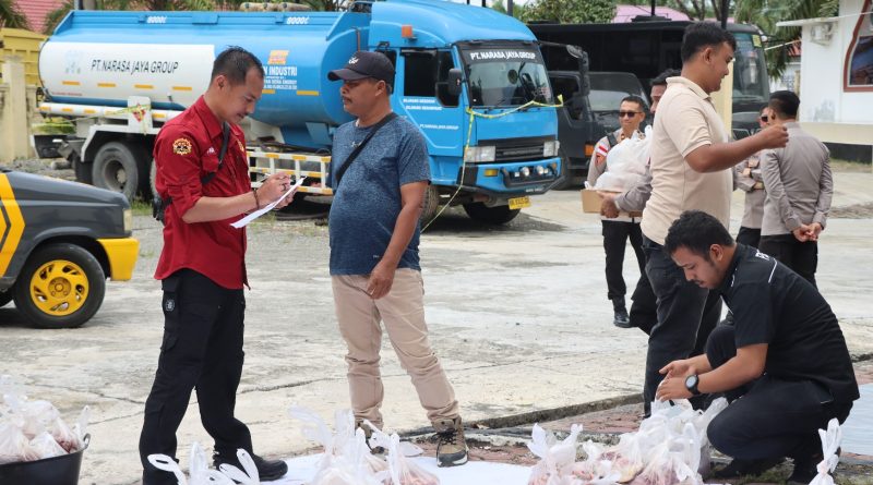 Sambut Ramadhan 1447 H, Polres Nagan Raya Bagikan 56 Paket Daging Meugang untuk Wartawan