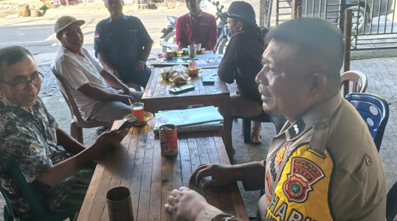 Personel Polsek Beutong Melaksanakan Saweu Keude Kupi, Mempererat Silaturahmi Dan Menjaga Harkamtibmas di Tengah Masyarakat