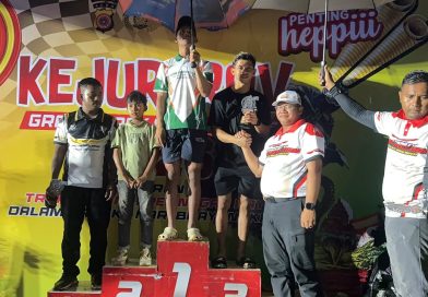 Kapolres Nagan Raya AKBP Dr. Benny Bathara,S.I.K., M.I.K Resmi Tutup Kejurprov Grasstrack dan Motocross Trophy Kapolres 2026 Dalam rangka Hut Bhayangkara Polri ke 80