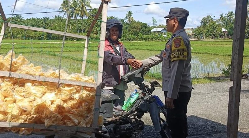 Patroli Dialogis Polsek Seunagan Timur Tingkatkan Pelayanan Harkamtibmas dan Ajak Masyarakat Jaga Keamanan Lingkungan